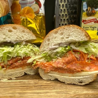 #7 Pepperoni & Cheese